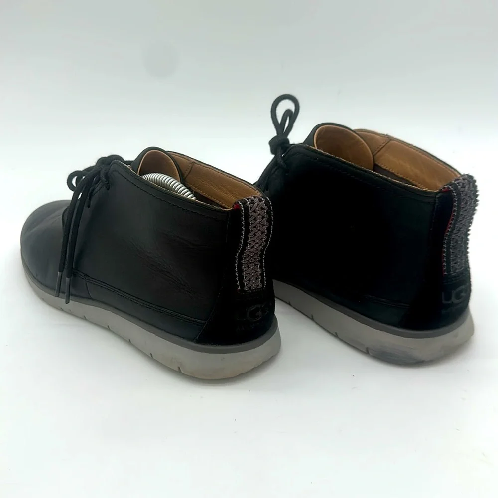 UGG Freamon Waterproof Chukka Ankle Leather Boots Black 1017277 Mens Size 9.5